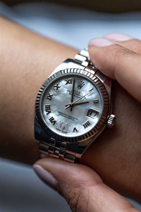 datejust 31mm or 28mm.